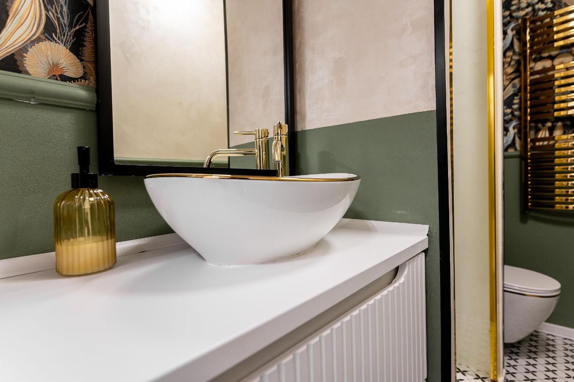 Luxusny Apartman Pri Nemocnici โกชิเซ ภายนอก รูปภาพ